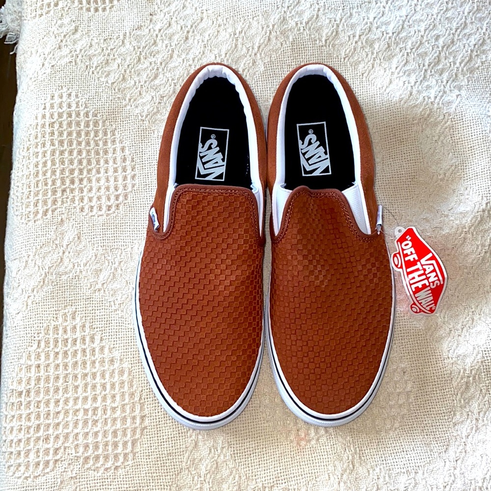 NWT Classic Slip On Suede Vans
